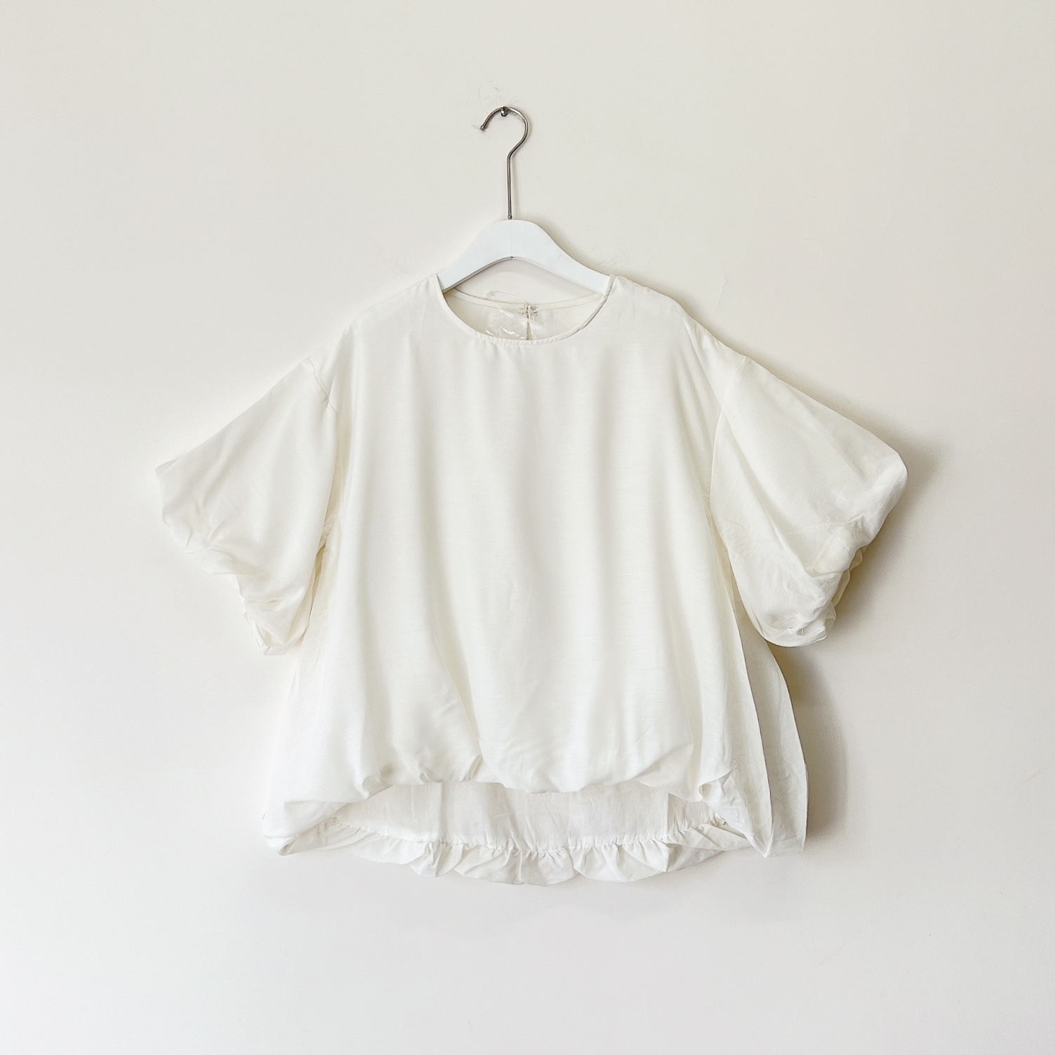 現貨 | 氣質泡泡 T o p (兩色入)