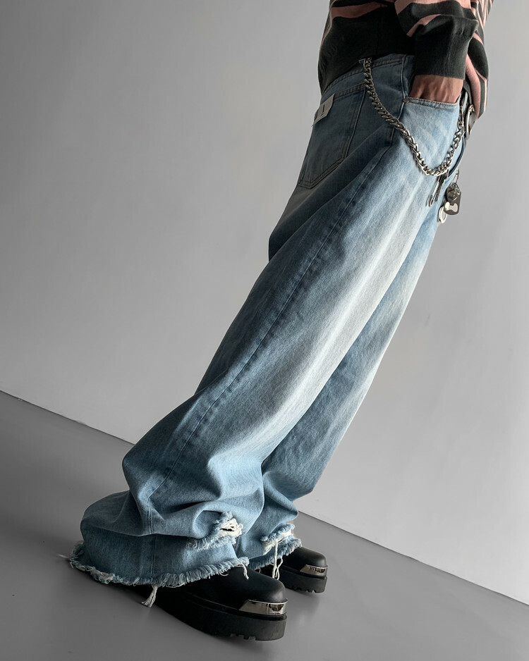 Kurtz 破壞毛邊寬牛仔褲