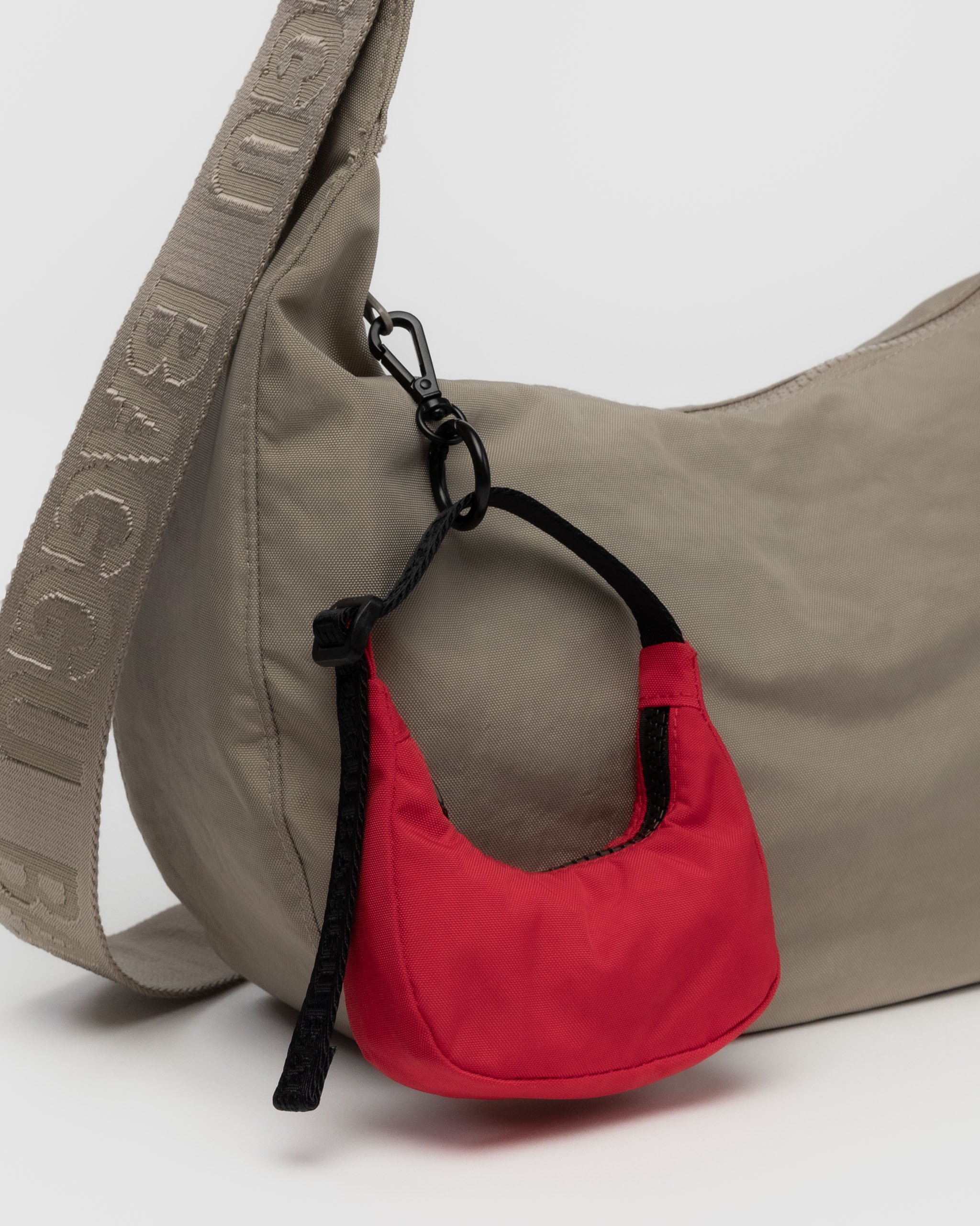 Crescent Bag Charm - Candy Apple | BAGGU