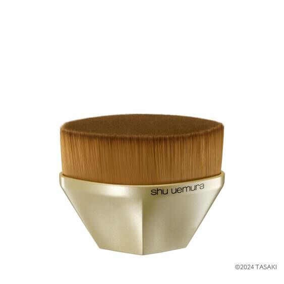 [限定] SHU UEMURA x TASAKI Petal 55 Foundation Brush 花瓣55粉底刷