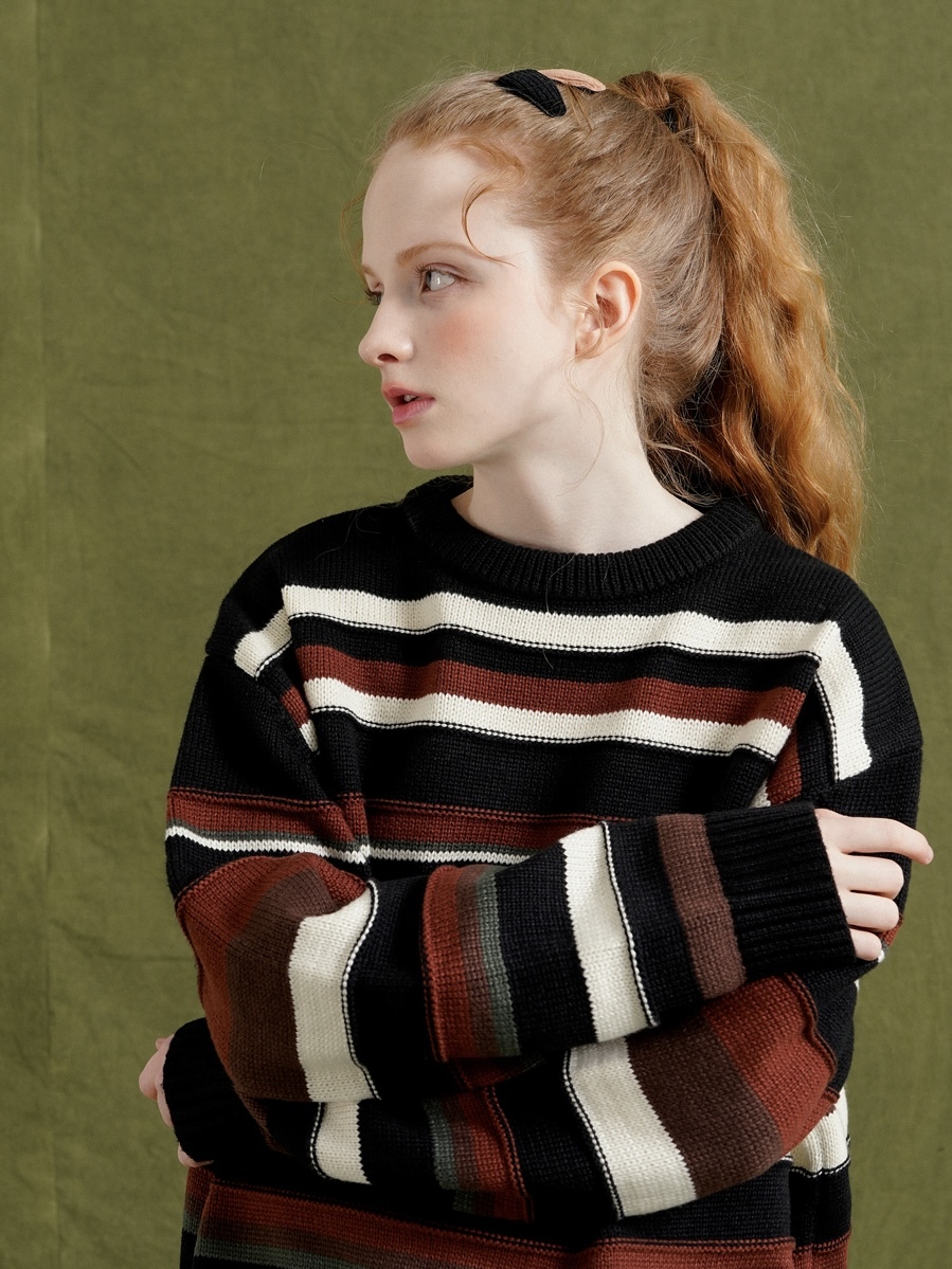 <預購>  韓國WV PROJECT電繡小Logo混色條紋針織衫