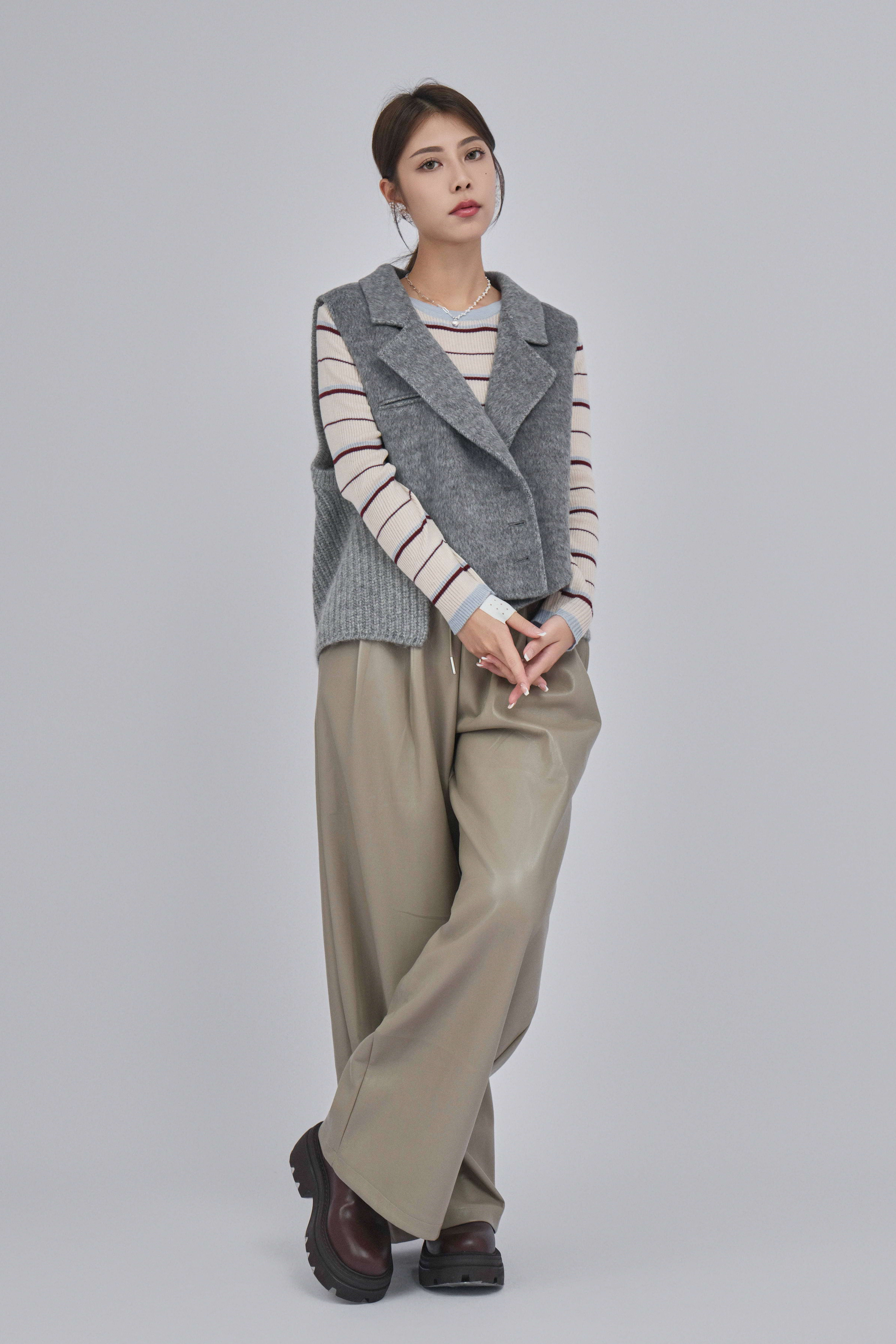 FW24_0073（背心＋上衣＋長褲）