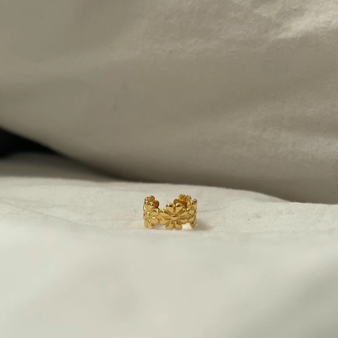 Monet's Garden Ear Cuff