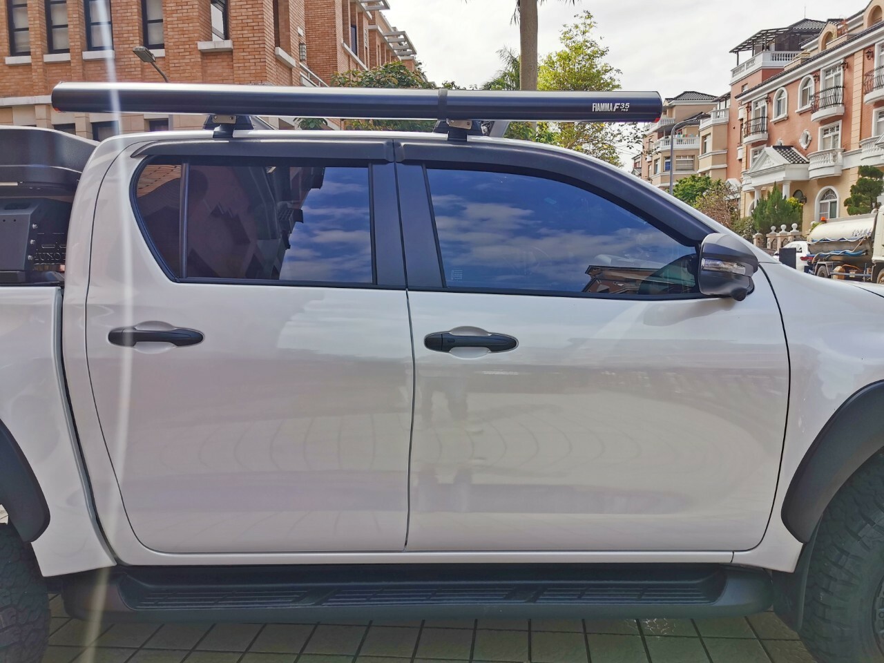 車邊帳 FIAMMA F35 180(皮卡- HILUX 海力士 )