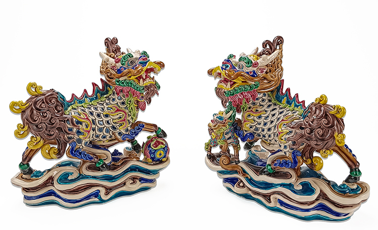 鹿港窯禮品館：交趾陶麒麟對，傳承與創新的藝術結合，寓意繁榮與保護