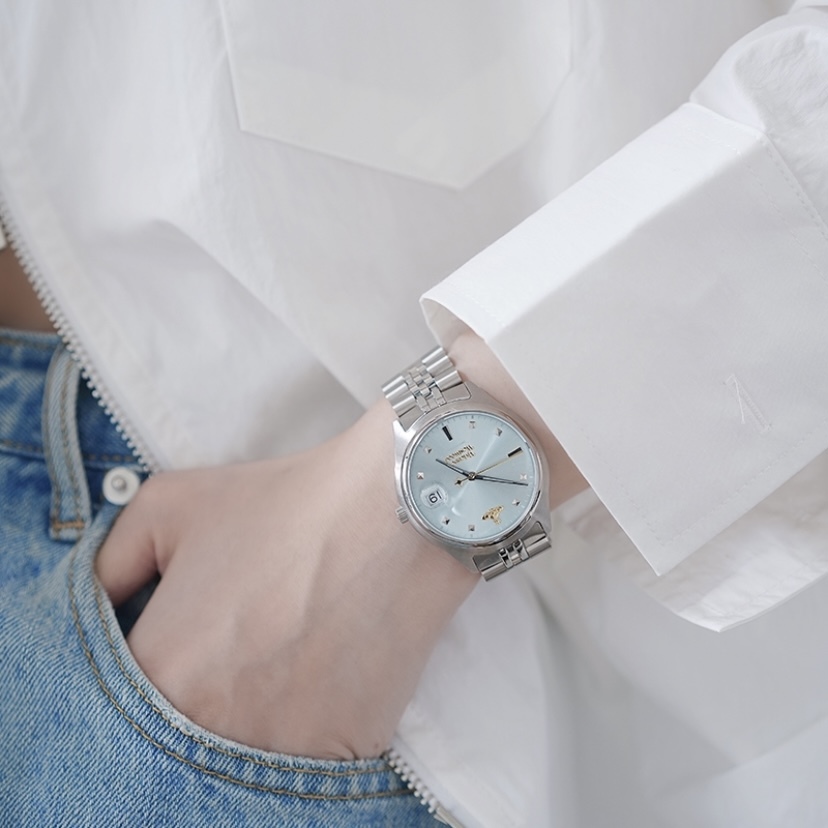 VIVIENNE WESTWOOD Watch 手錶 37mm 腕錶 石英機芯 精鋼錶帶 藍色錶盤 土星元素 冰藍盤