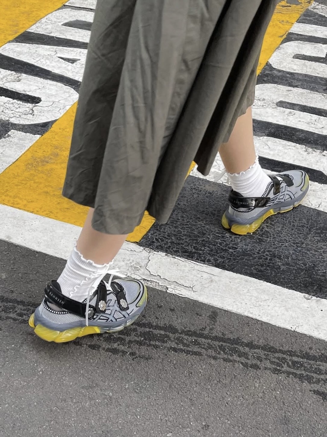 CECILIE BAHNSEN x Asics Gel-Quantum 小花鞋 黃綠色