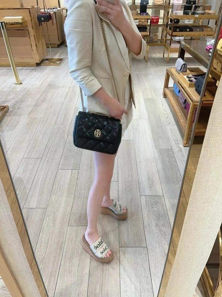 Tory Burch Willa Small Shoulder Bag高貴感油蠟皮