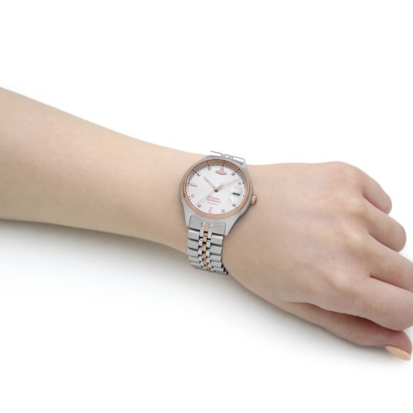 VIVIENNE WESTWOOD 手錶 37mm 腕錶 石英機芯 不鏽鋼錶帶 銀色錶盤 50米防水