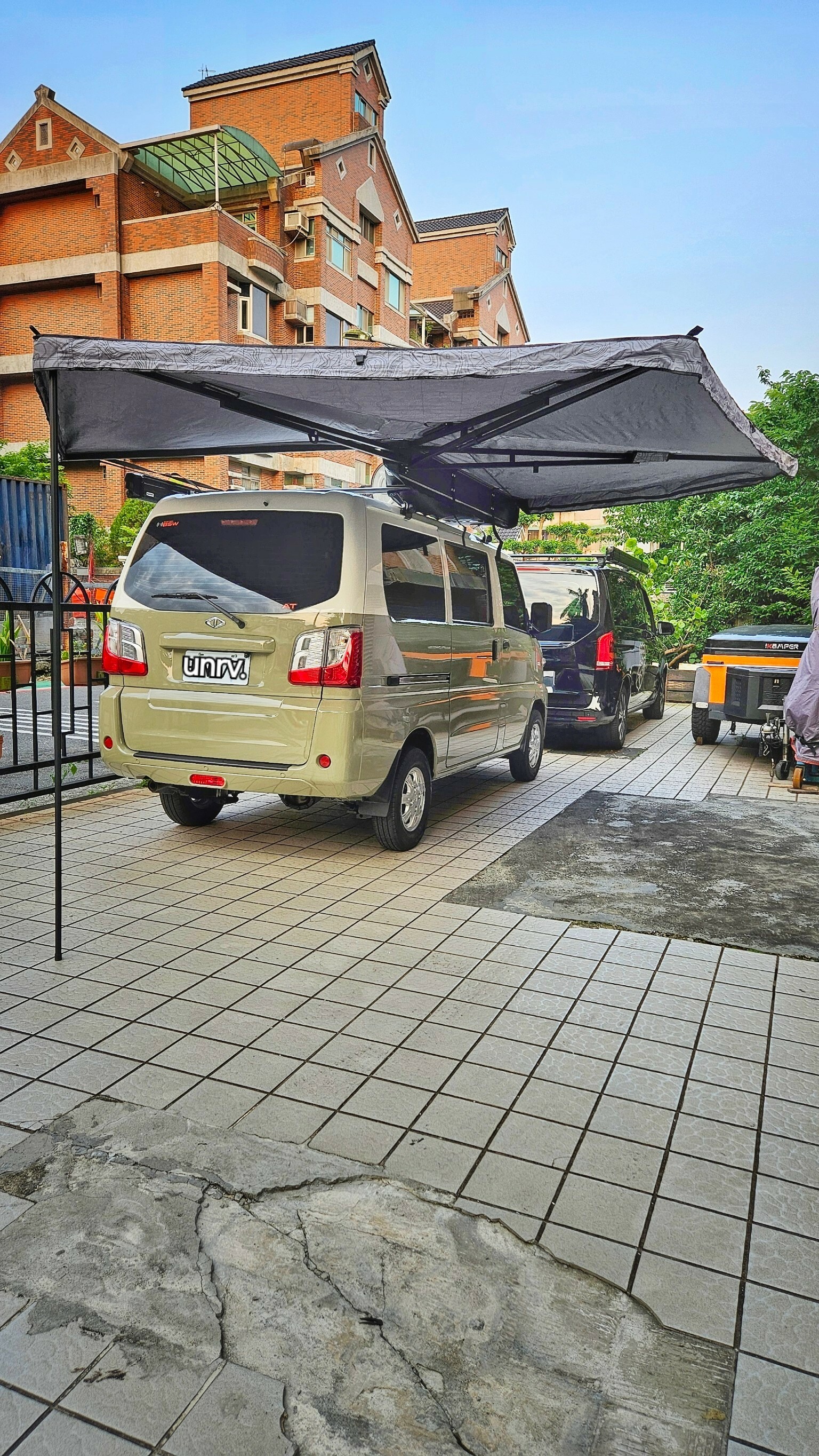 車邊帳 Yakima MajorShady 270 扇形蝙蝠帳(菱利-A180)