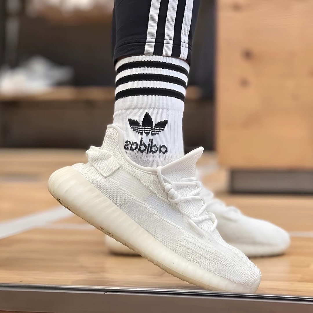 ADIDAS YEEZY BOOST 350 V2 BONE 全白骨白 HQ6316