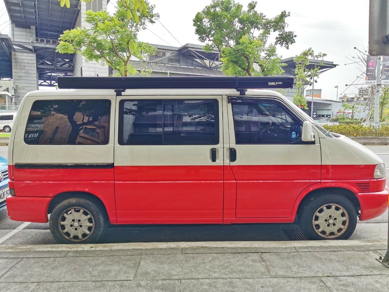 車邊帳 FIAMMA F45S 260(VW T4 T5)