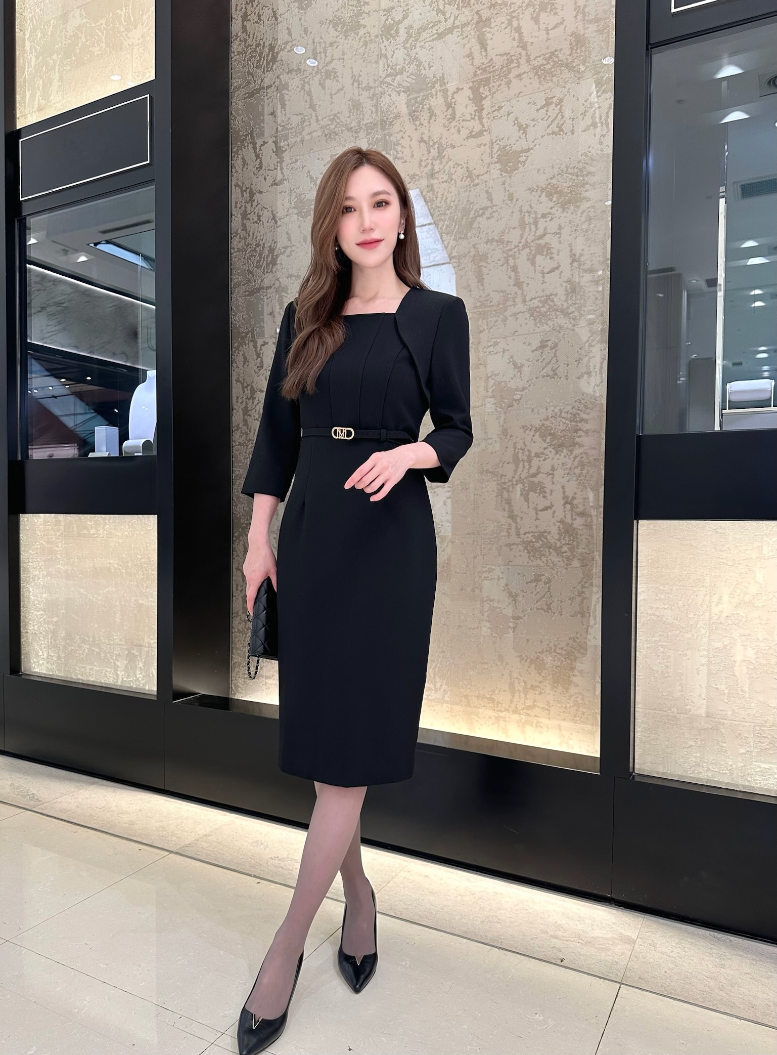 金釦腰帶縫線長袖洋裝