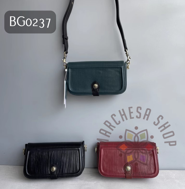 BG0237 - 頭層牛皮復古長方鈄揹小手袋