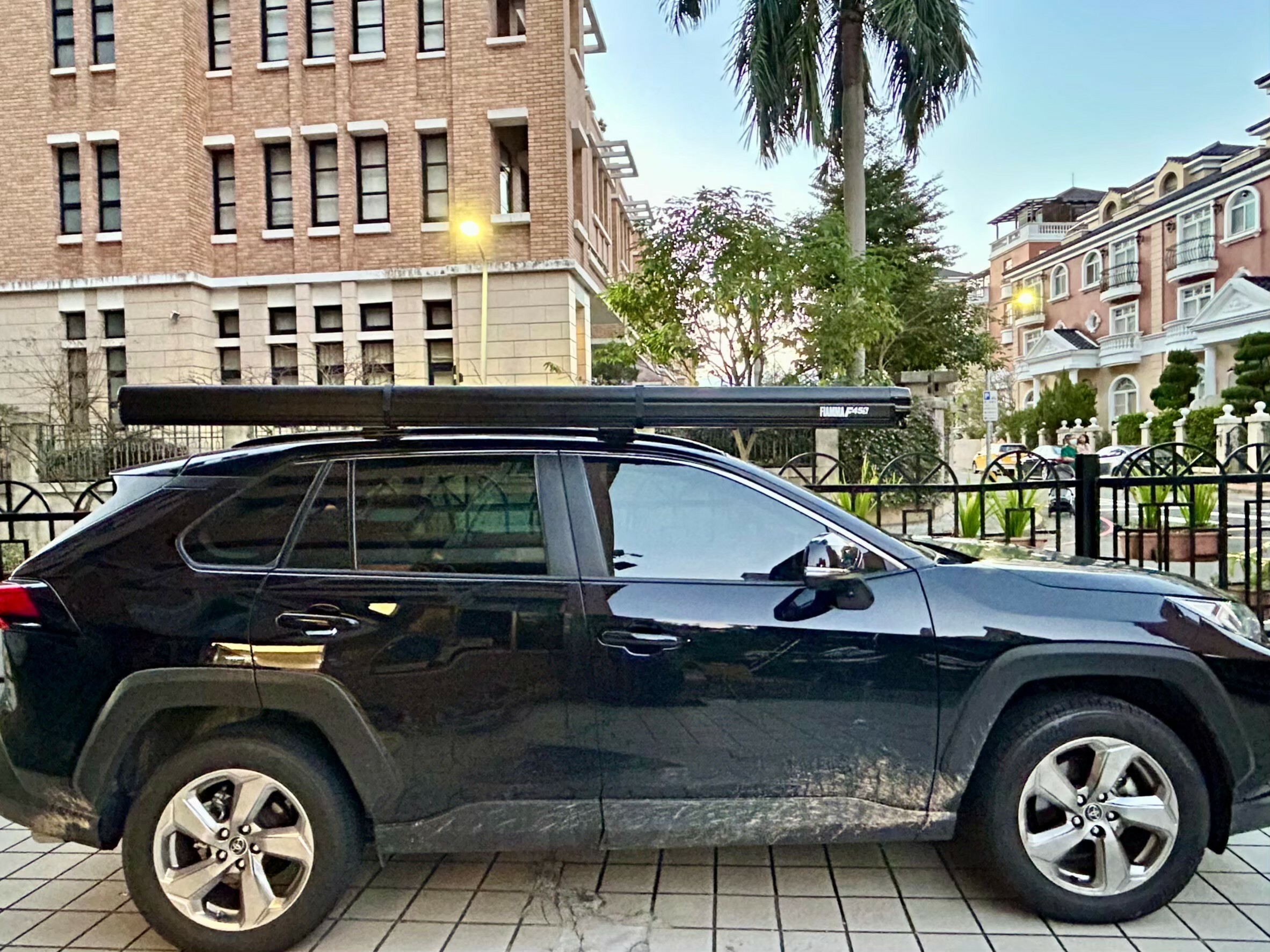 車邊帳 FIAMMA F45S 260 (Toyota-RAV4)
