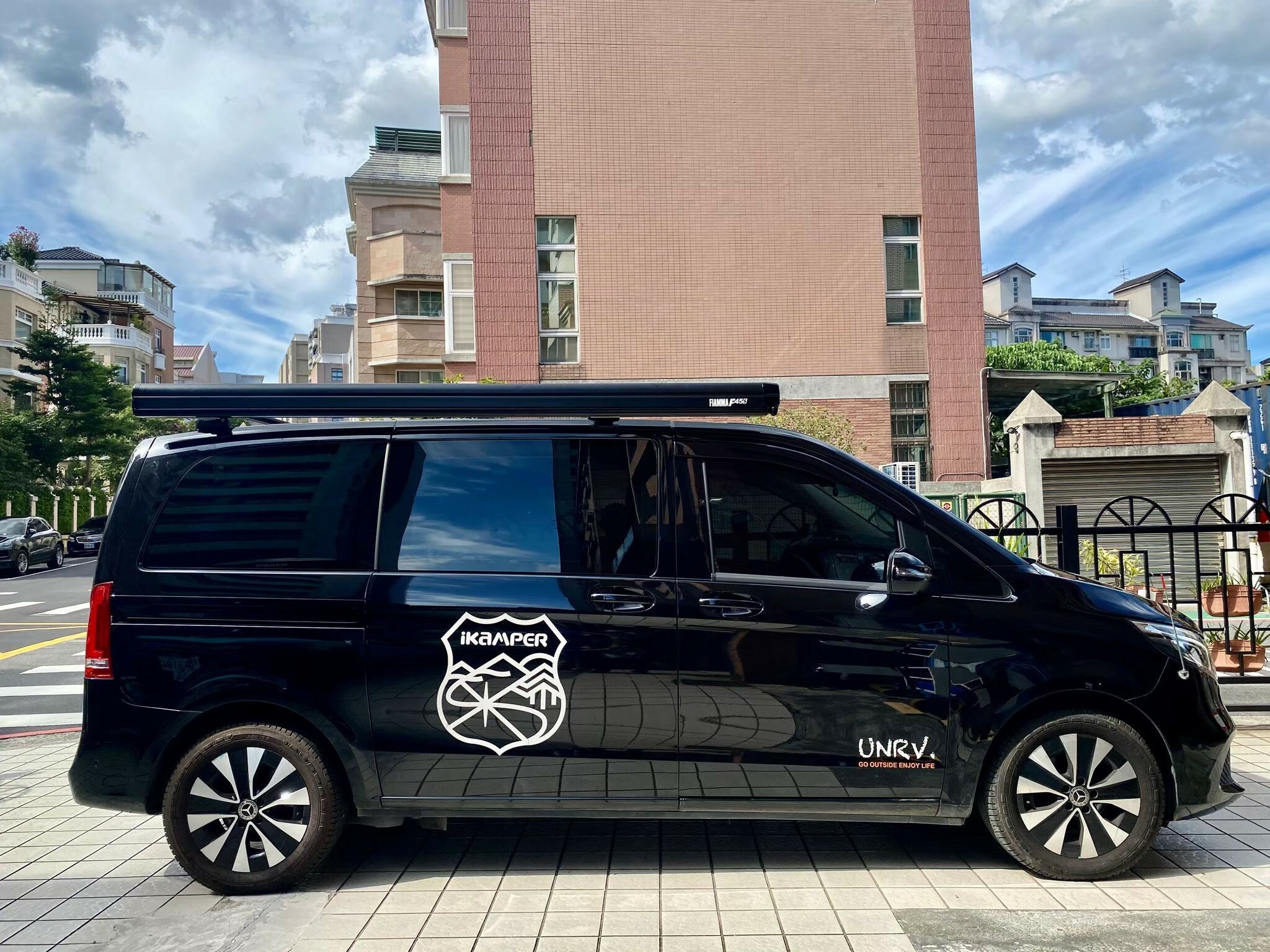 車邊帳 FIAMMA F45S 260 (Benz-V class V220d V250d )