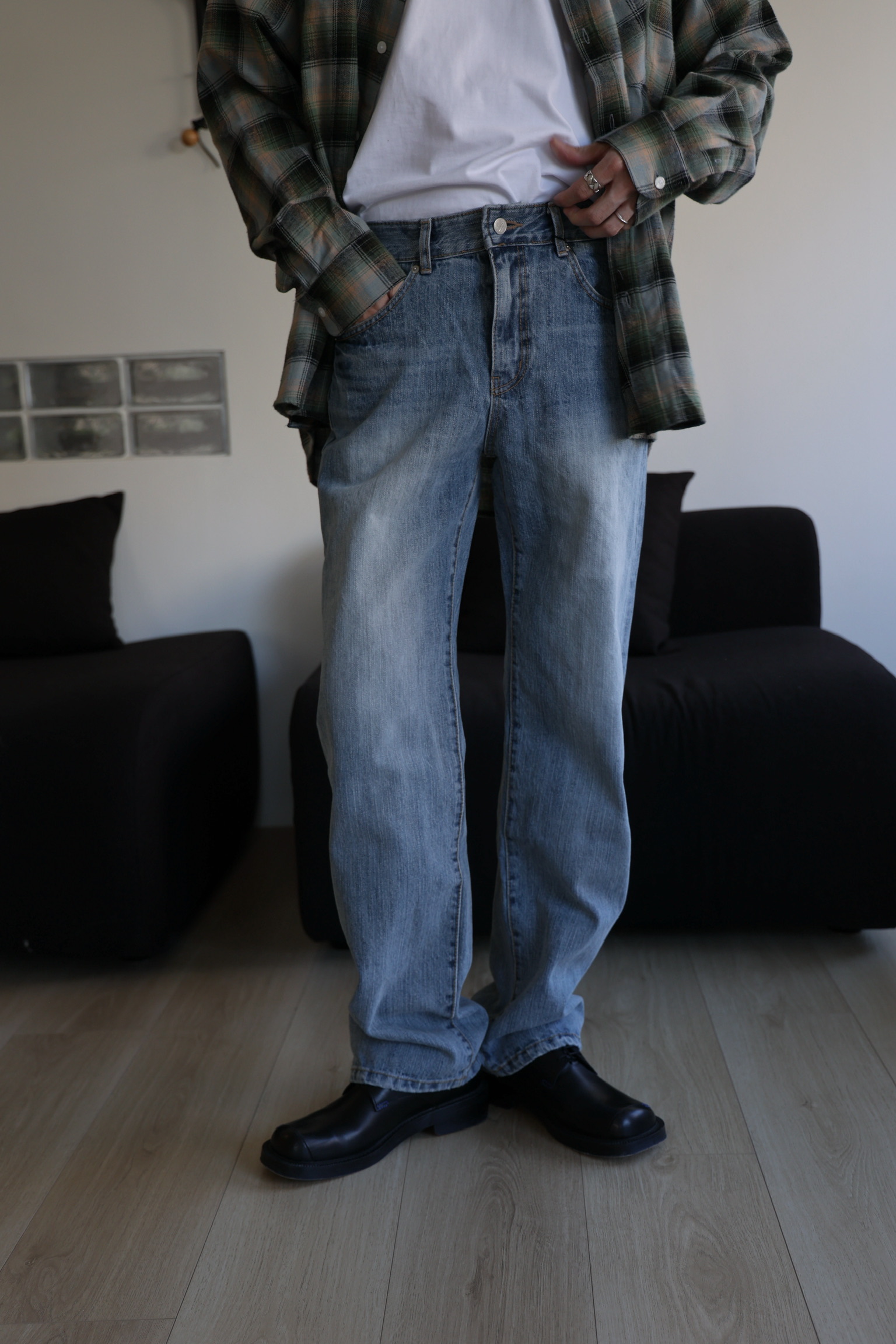 必買微寬直筒牛仔褲