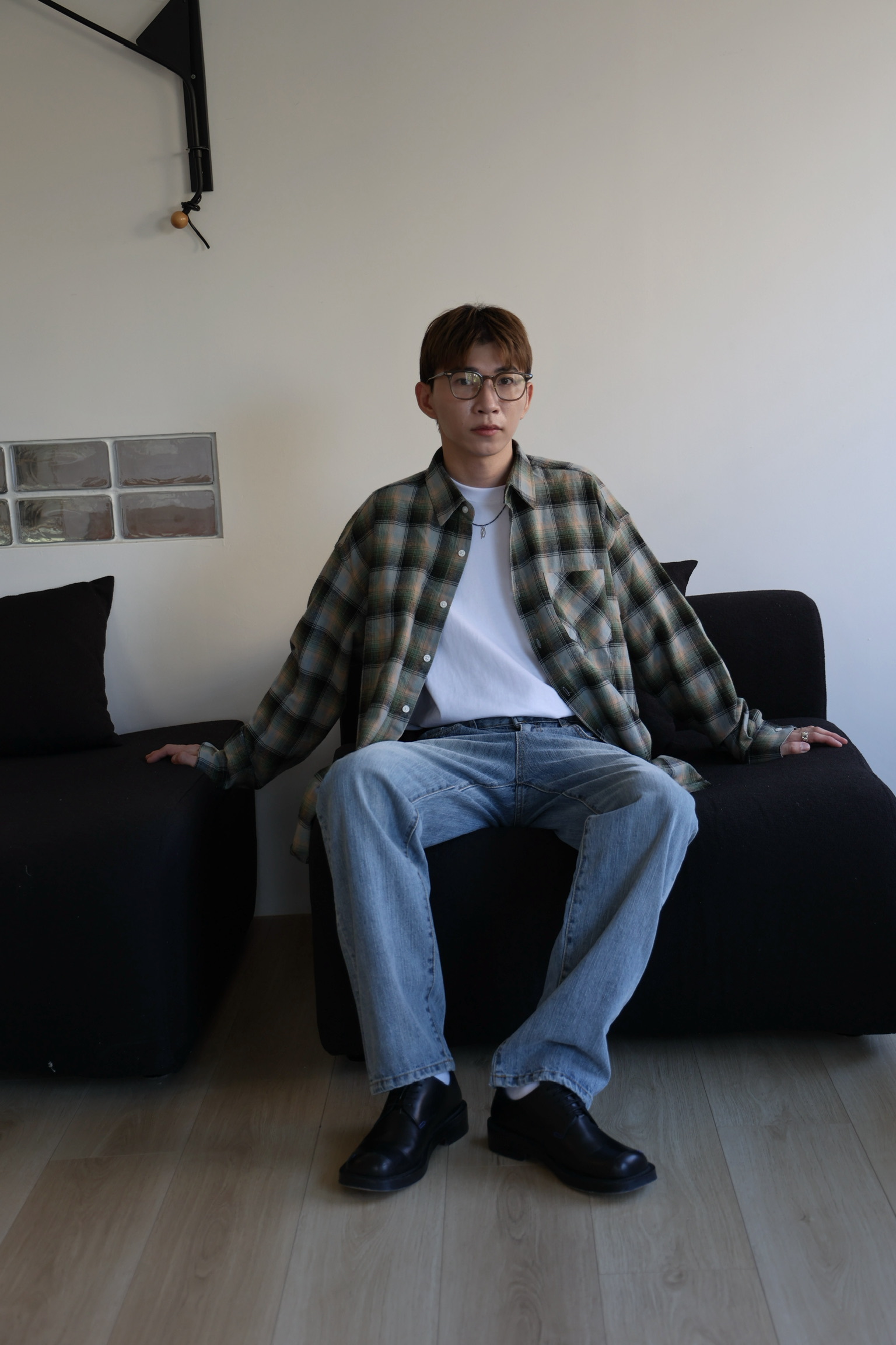 必買微寬直筒牛仔褲