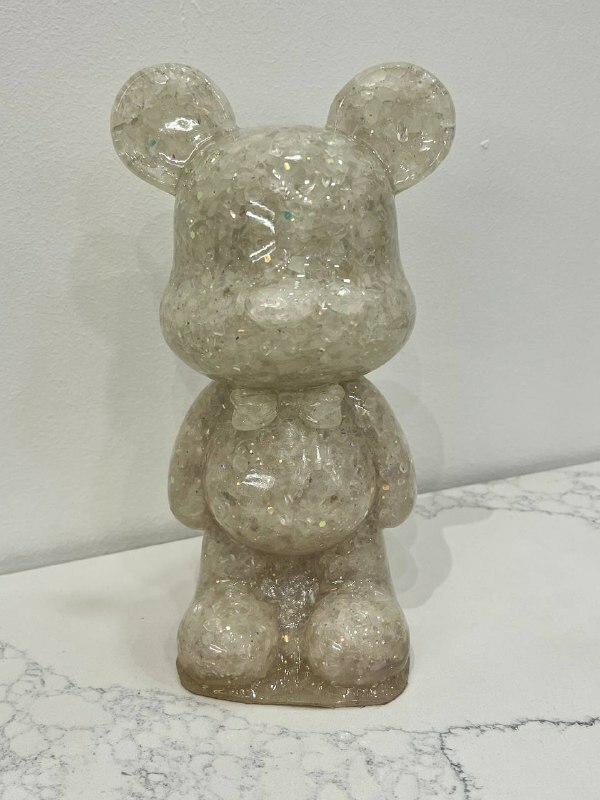 [S] GEMZ & CO MNTF BIG CLEAR QUARTZ BEAR DISPLAY , V179 (V179)