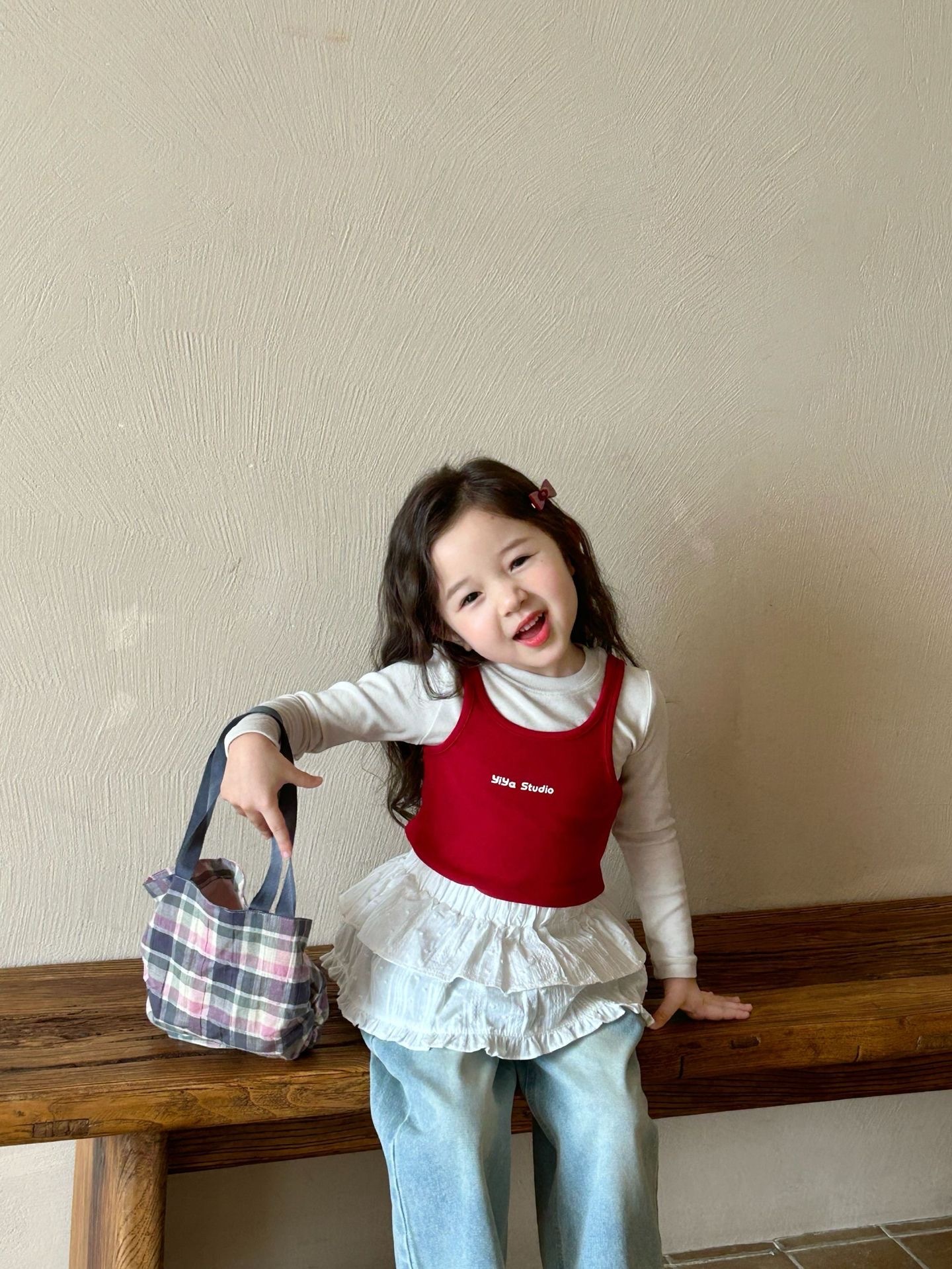 疊穿穿搭! 紅色字母背心+內搭/刷白直筒褲/蛋糕疊穿短裙