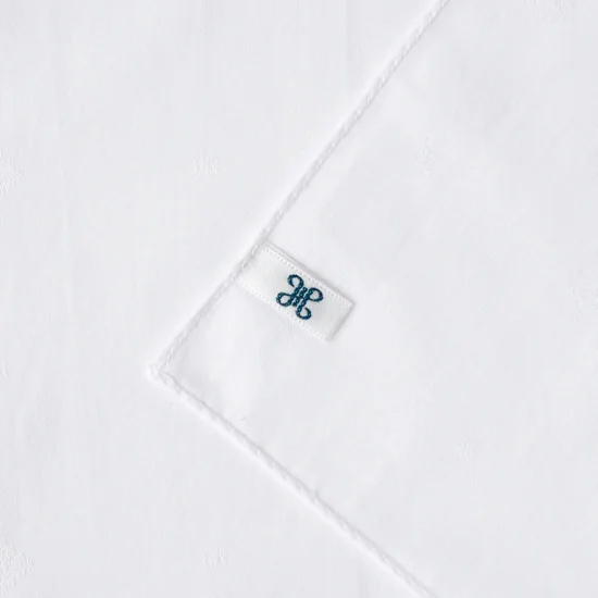 白色緹花純棉手巾