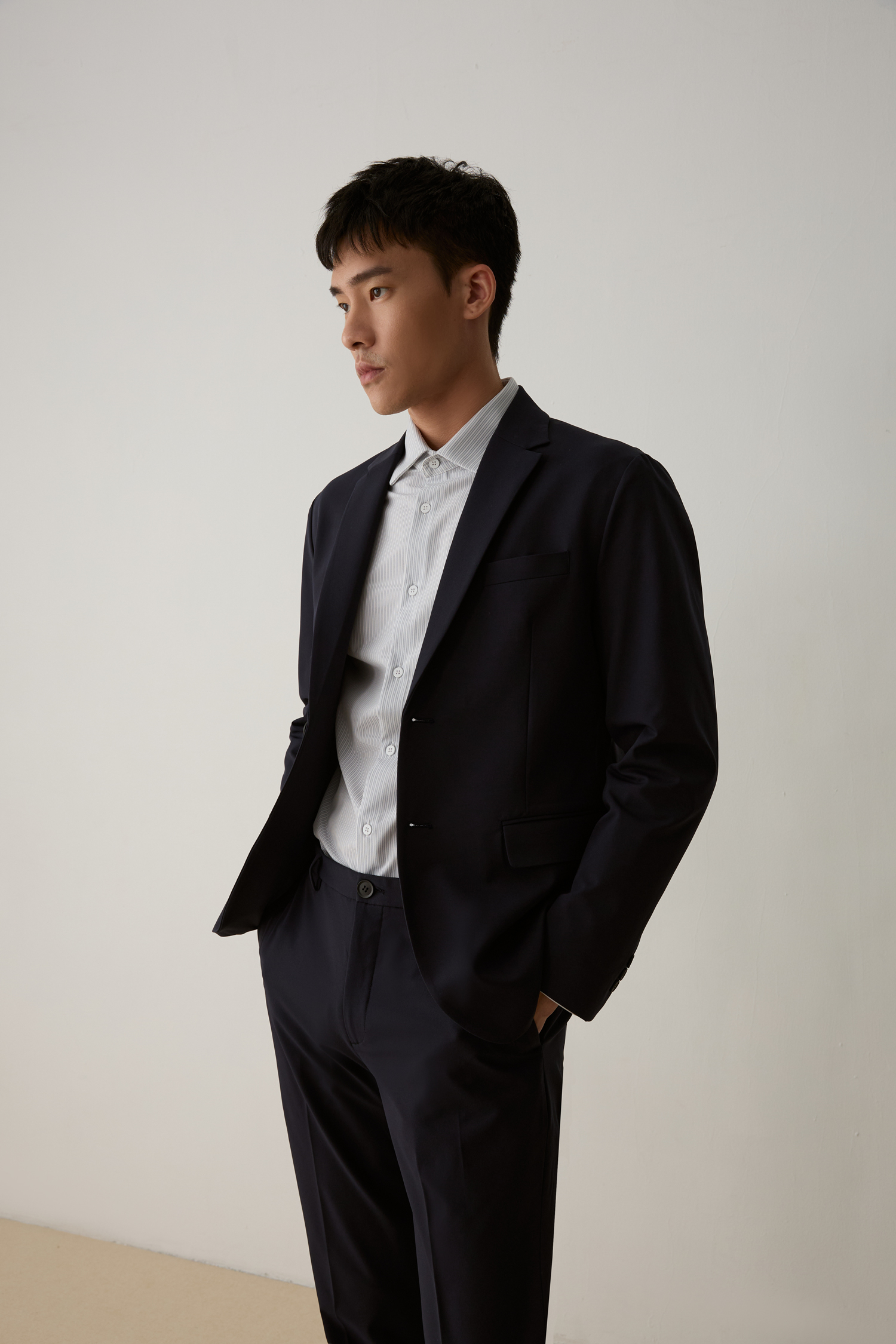 FLITE3.0 防潑水彈力西裝外套 男（深藍）