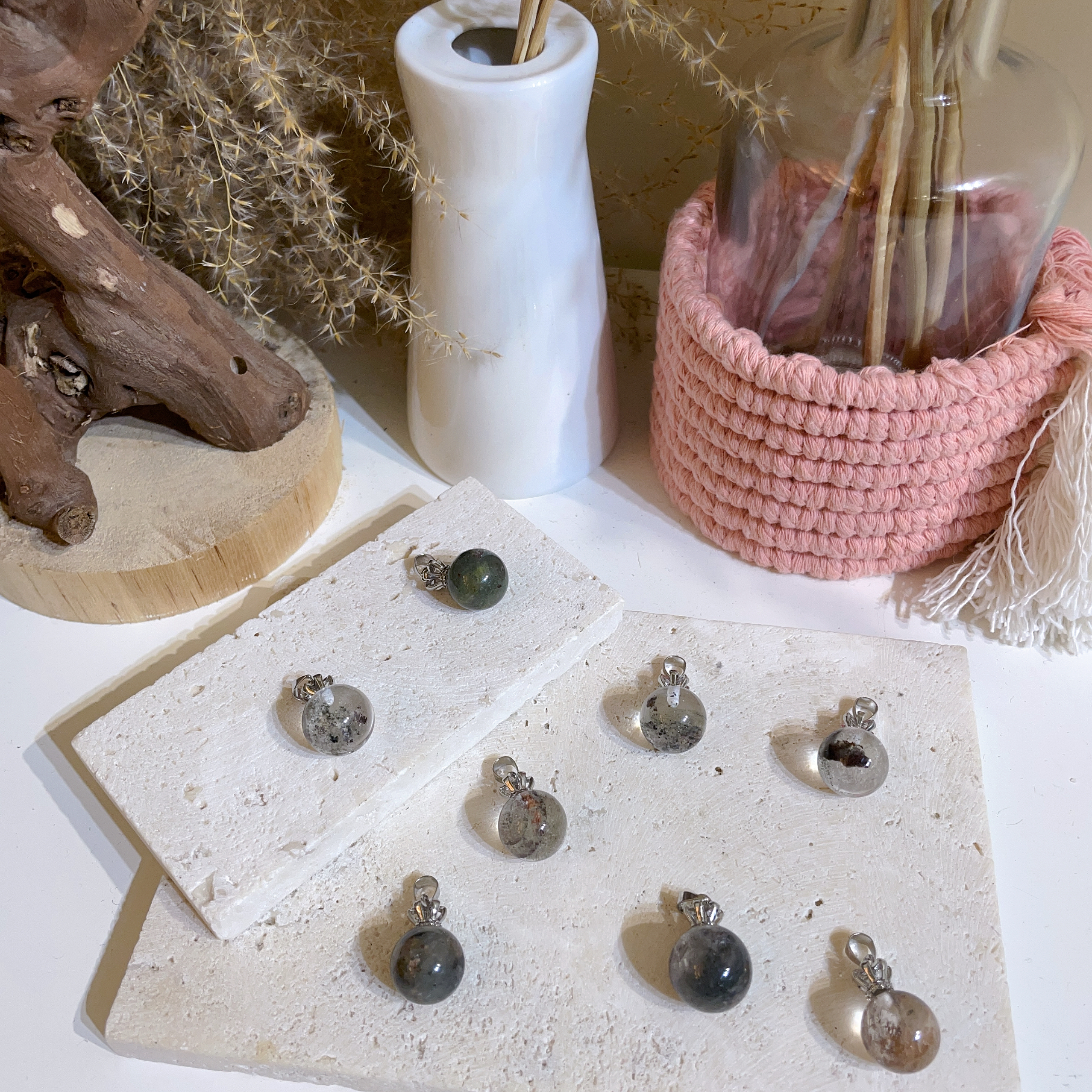 綠幽靈波波皇冠吊墜