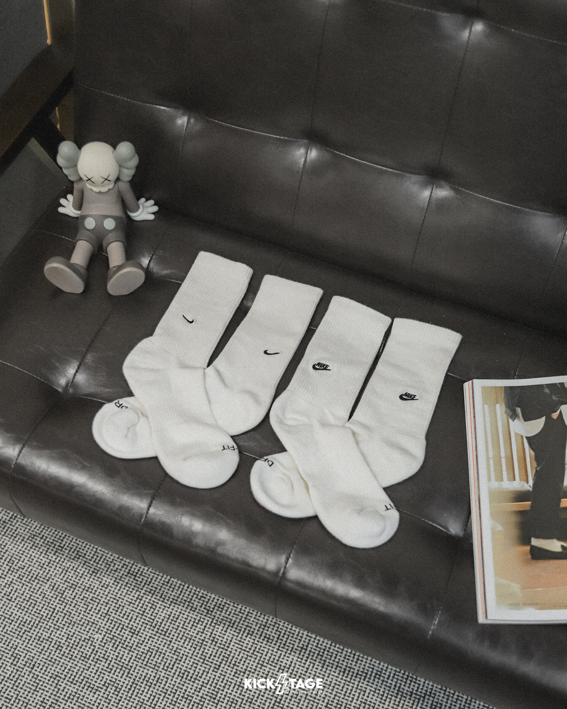 NIKE EVERYDAY CUSHIONED CREW SOCKS 米白 黑 刺繡小標 中筒襪 長襪 兩入組【FZ3073】