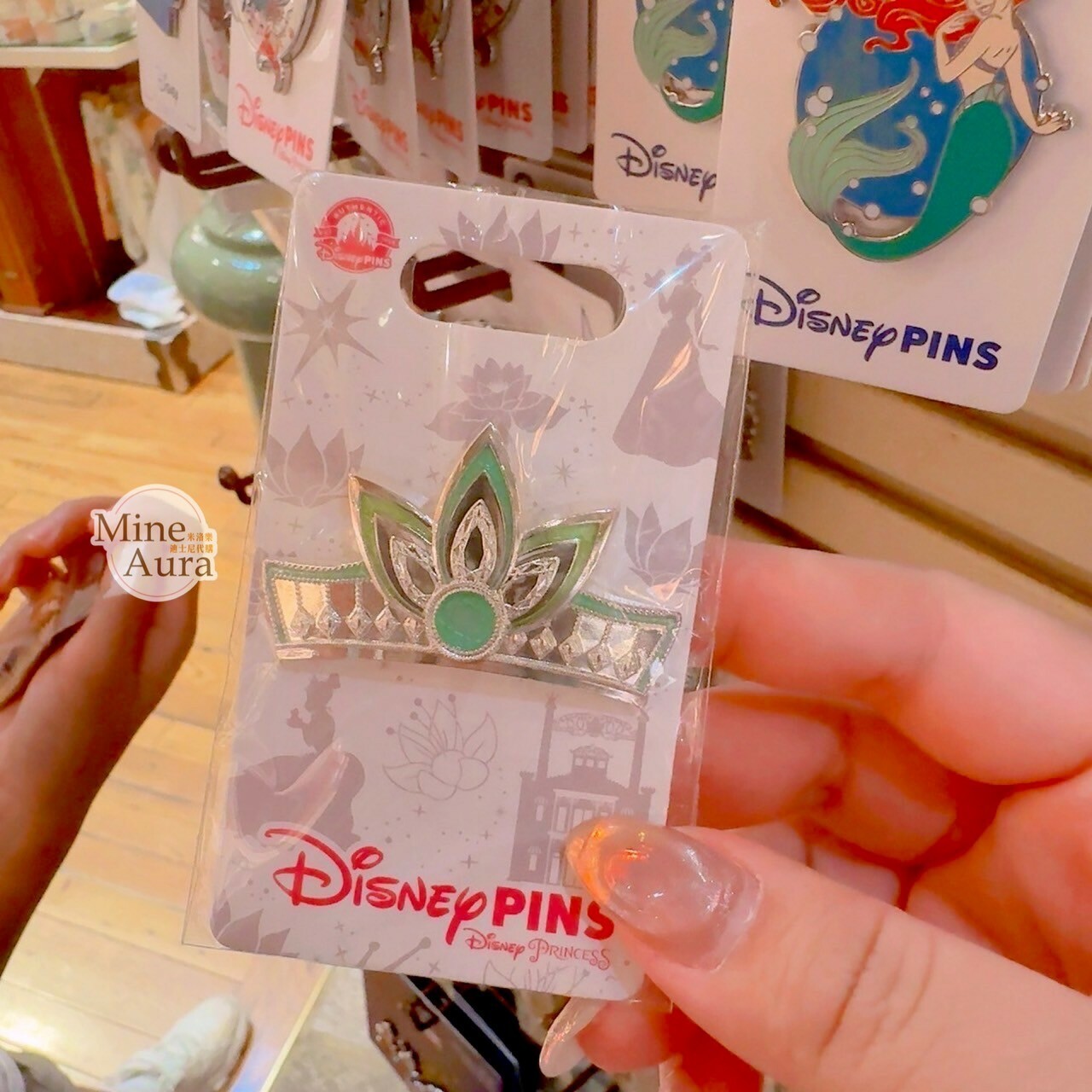 蒂安娜 Tiana 皇冠造型 徽章 PIN 公主與青蛙 The Princess and the Frog -香港迪士尼樂園