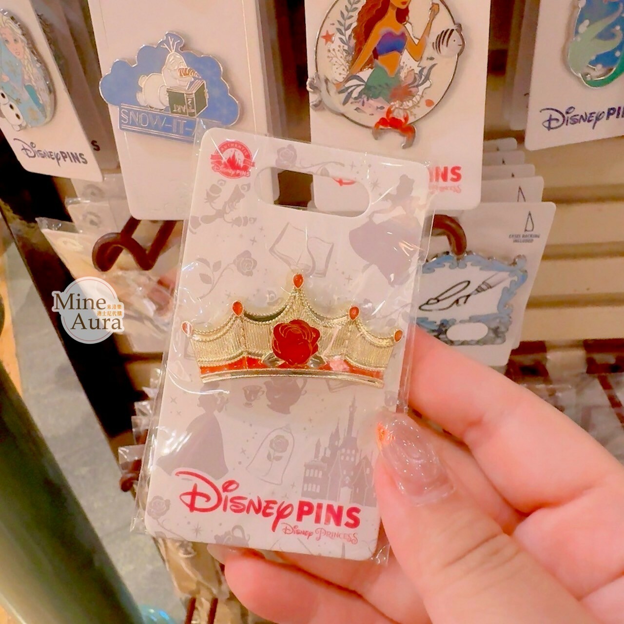 貝兒公主 Belle 皇冠造型 徽章 PIN 美女與野獸 Beauty and the Beast -香港迪士尼樂園