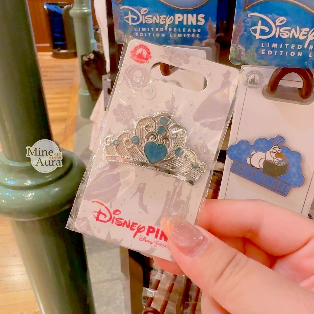 仙杜瑞拉 Cinderella 皇冠造型 徽章 PIN 仙履奇緣 -香港迪士尼樂園
