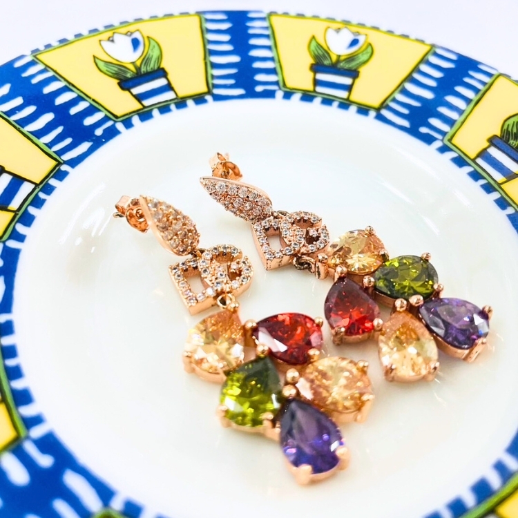 斗六院｜水滴形寶石耳環