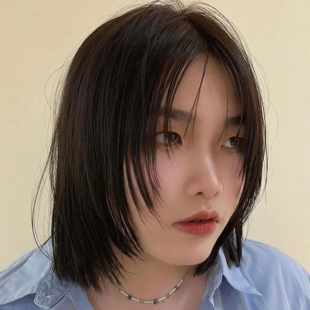 Layered Cut to Flatter a Round Face / Created by Yishu