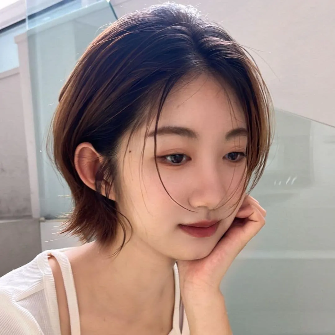 Korean-Style Short Layered Cut / Created by Yishu