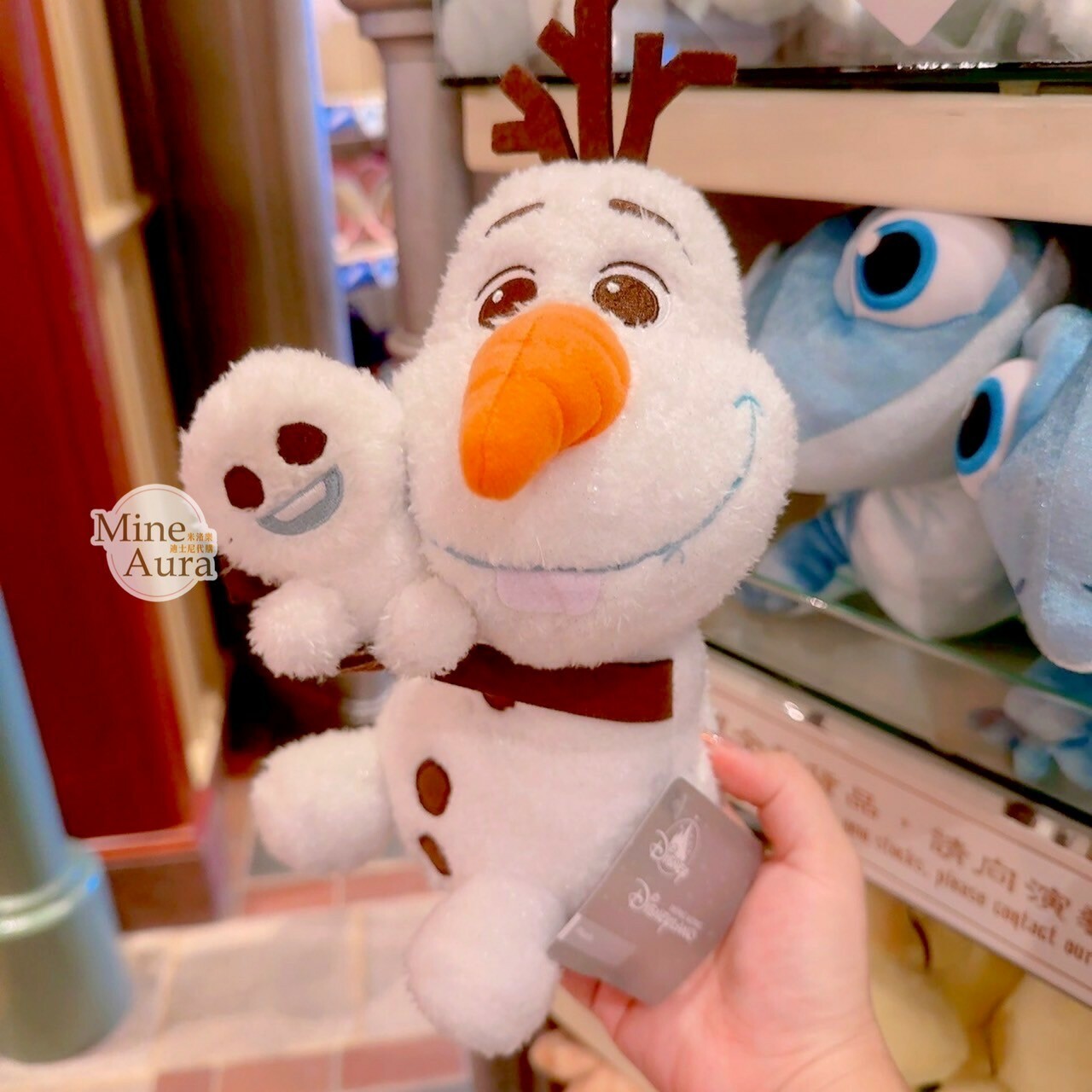 World of Frozen 限定 雪寶 Olaf 抱 迷你小雪寶  娃娃 玩偶 冰雪奇緣 Frozen -香港迪士尼樂園