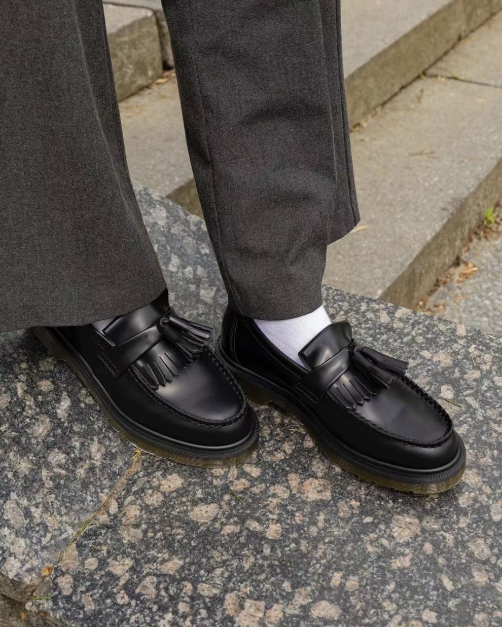 Dr.Martens 馬汀 Adrian 英倫 流蘇 硬皮 皮鞋 樂福鞋