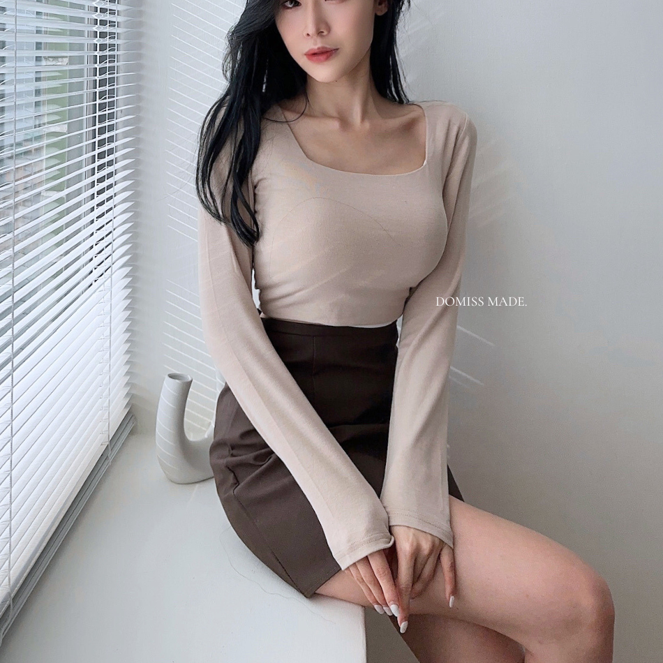 【內行人必帶】DOMISS自訂-方領T恤 長袖上衣 方領上衣 秋冬 打底(現貨)
