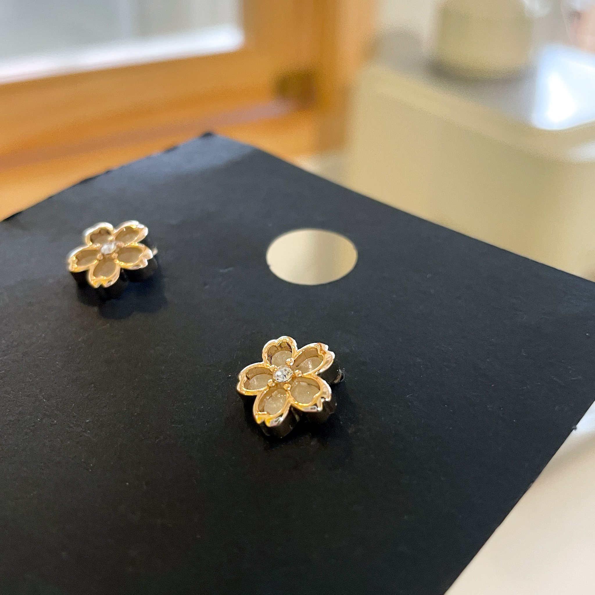 AC138 3D Pop Flower Earrings