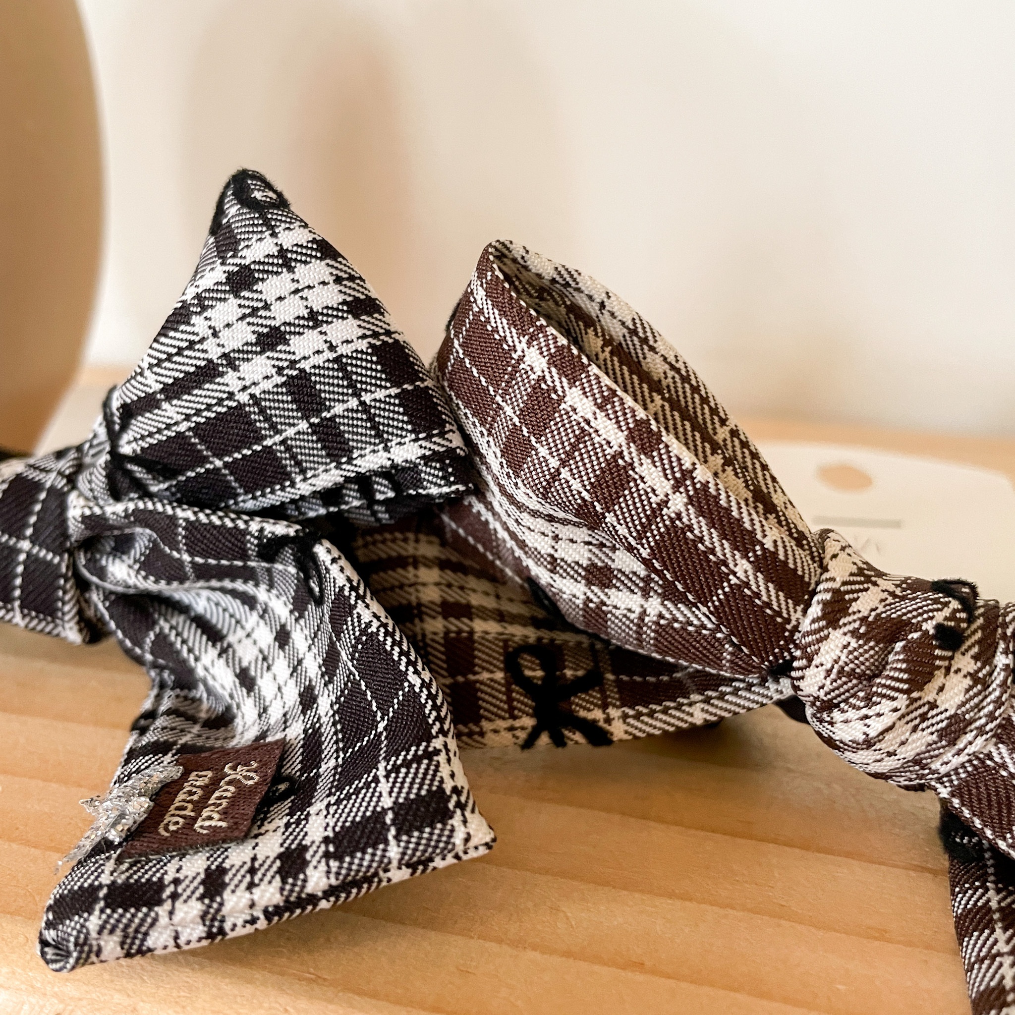 AC127 Plaid Ribbon Hair Tie