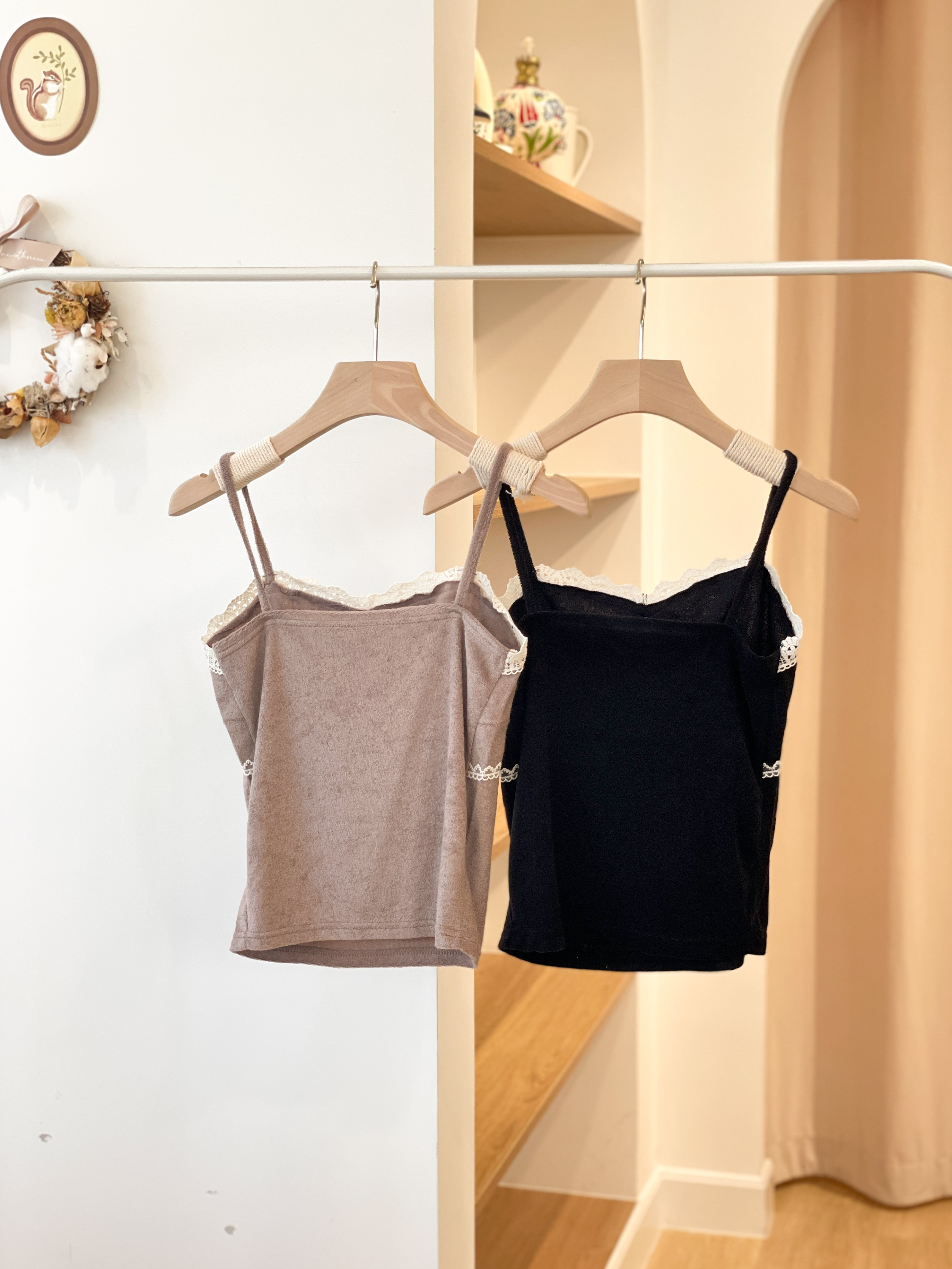 T1153 Lace Velvet Camisole