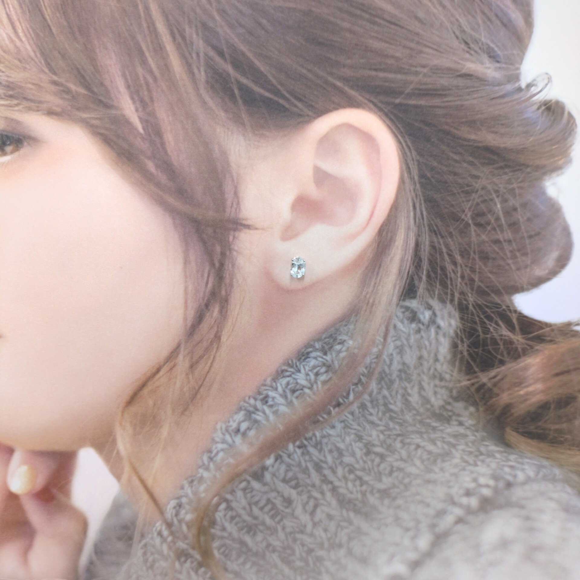 全新18K白金【主石1卡85份透明藍寶石】耳環