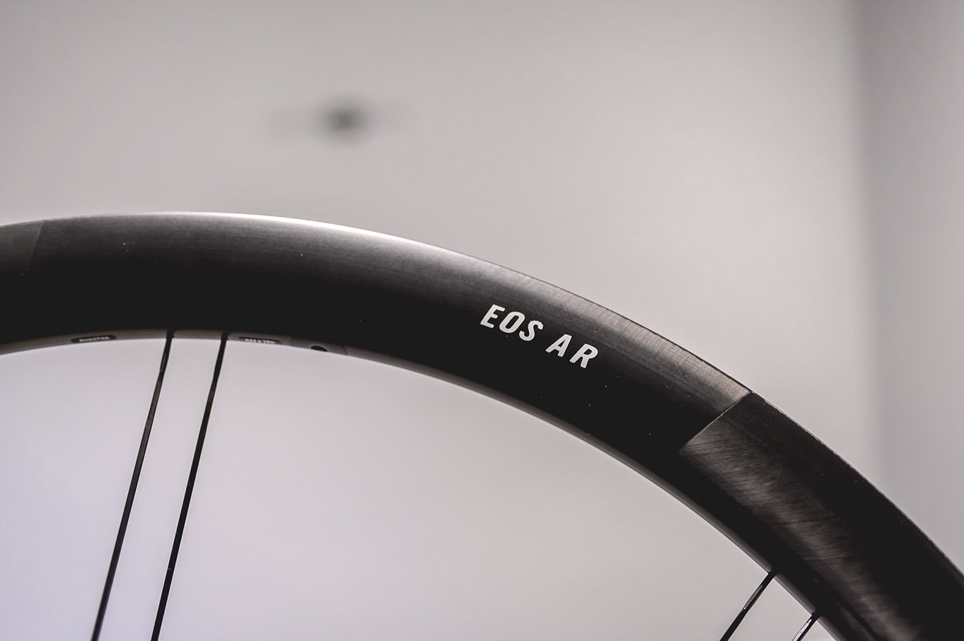 Rolf Prima EOS AR 全地型空力輪組