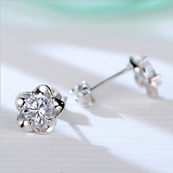 韓國JK 梅花耳釘 J0102