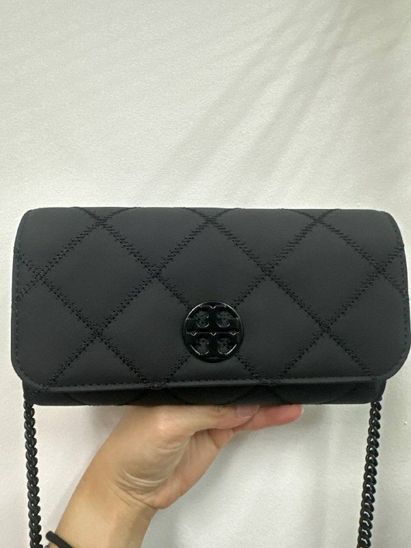 [S] TORY BURCH WILLA MATTE CHAIN WALLET,BLACK, 150059-001 (STB596)