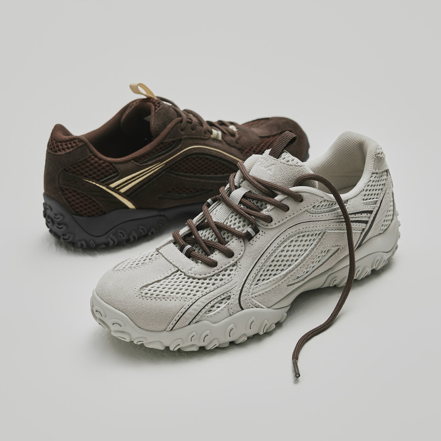 [FILA] 24AW☆Eshape☆レトロ★Choco(22-29)☆韓国大人気★ 韓國FILA Echappe Cream / Choco - 2色| 2024秋冬新色