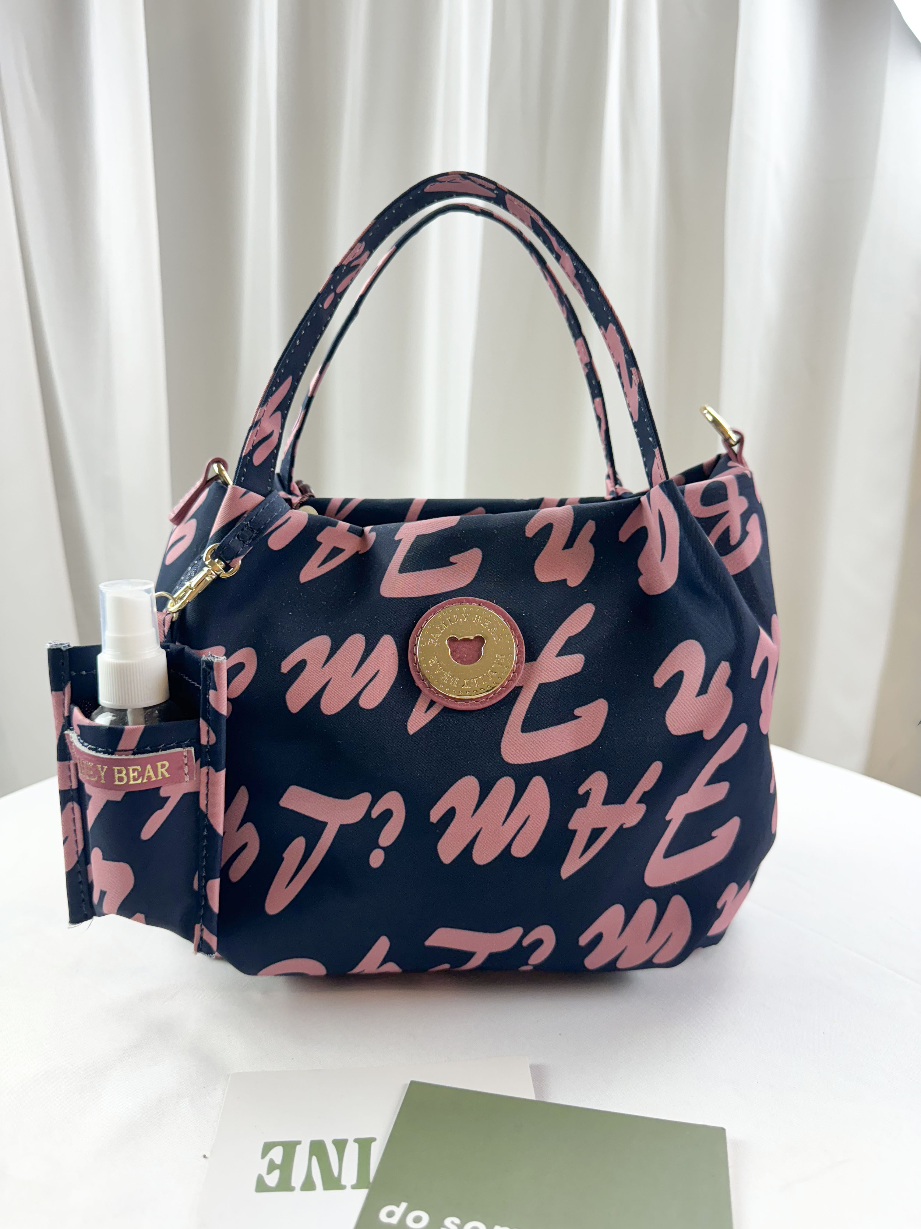 FamilyBear 粉藍拼色字母防潑水手提包 / 側背包  #2808