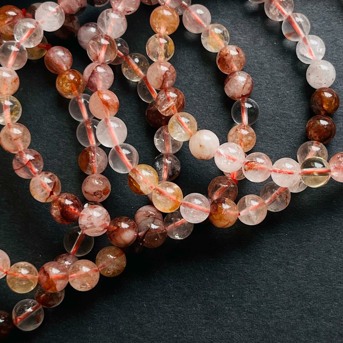 [原石] 紅膠花 水晶手串