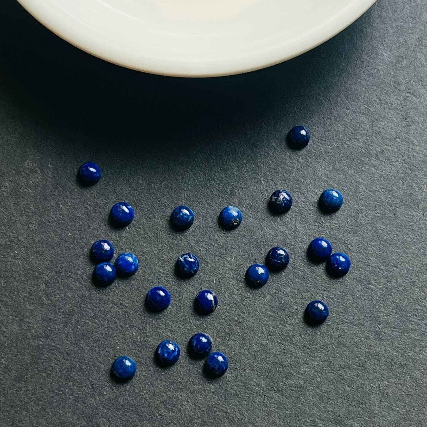 [原石] 阿富汗青金石 水晶裸石