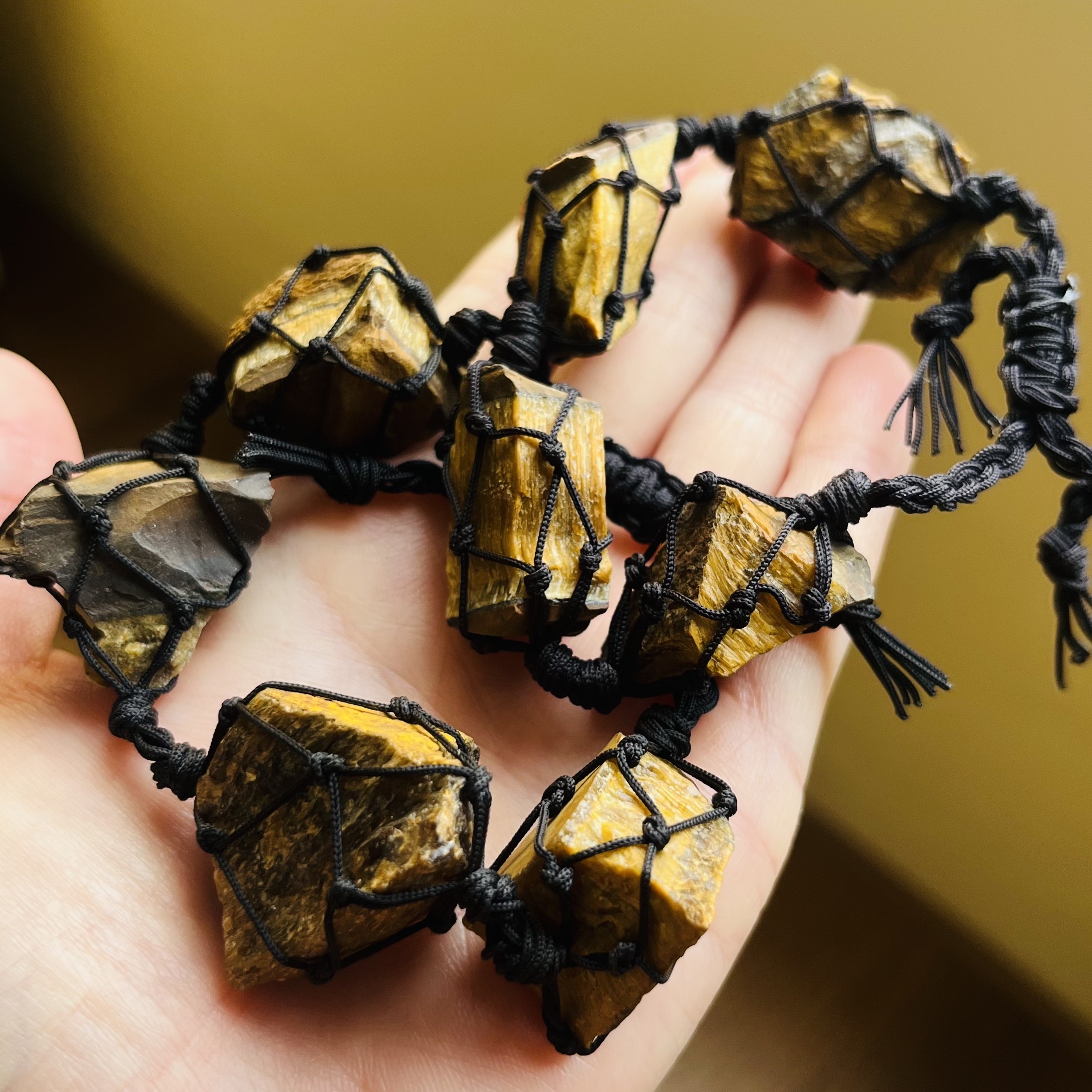 [原石] 虎眼石 原礦手串