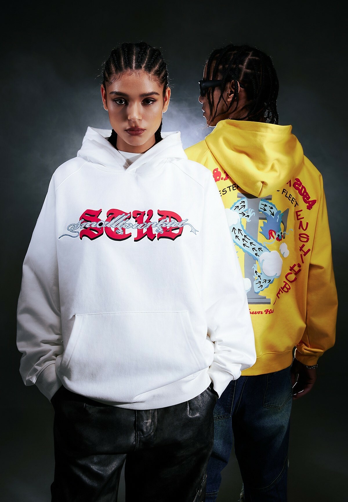 STK SmallTownKid 龍年發泡LOGO 帽T